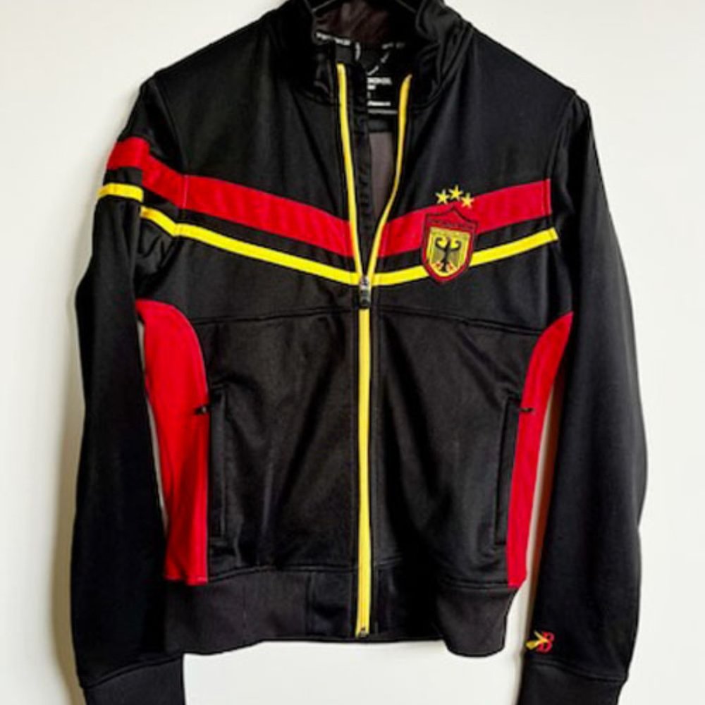 Brooks Retro Olympic Track Jacket - Germany - Womens S or Boys L - Never Worn